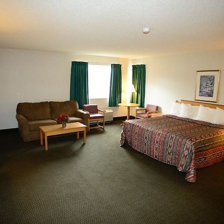 Ameriway Inn And Suites Bad Axe Exterior photo