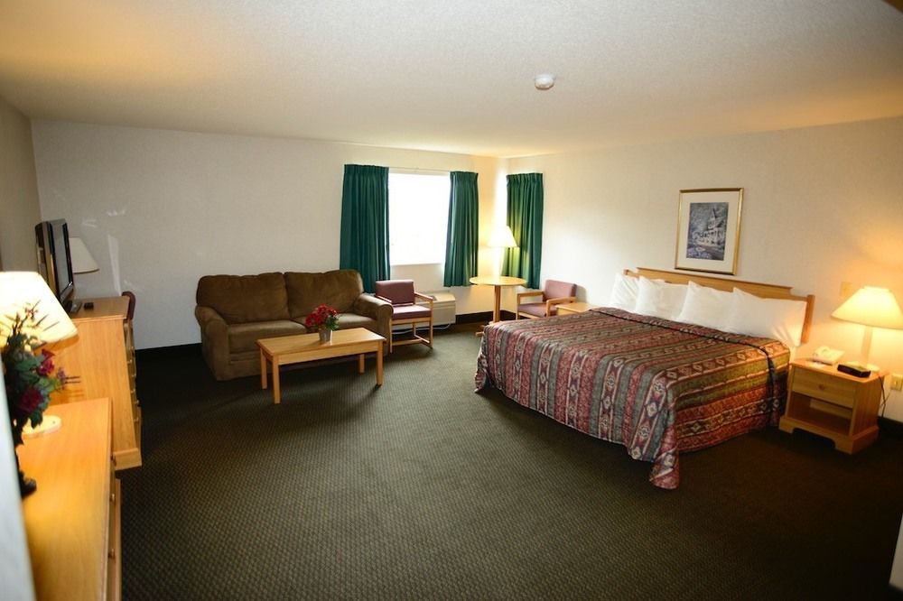 Ameriway Inn And Suites Bad Axe Exterior photo